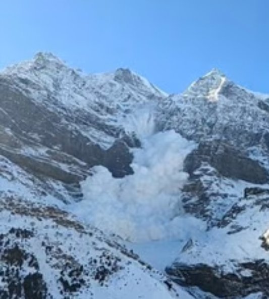 लाहौल घाटी के यनीगंग ग्लेशियर में हिमस्खलन, वीडियो हुआ वायरल