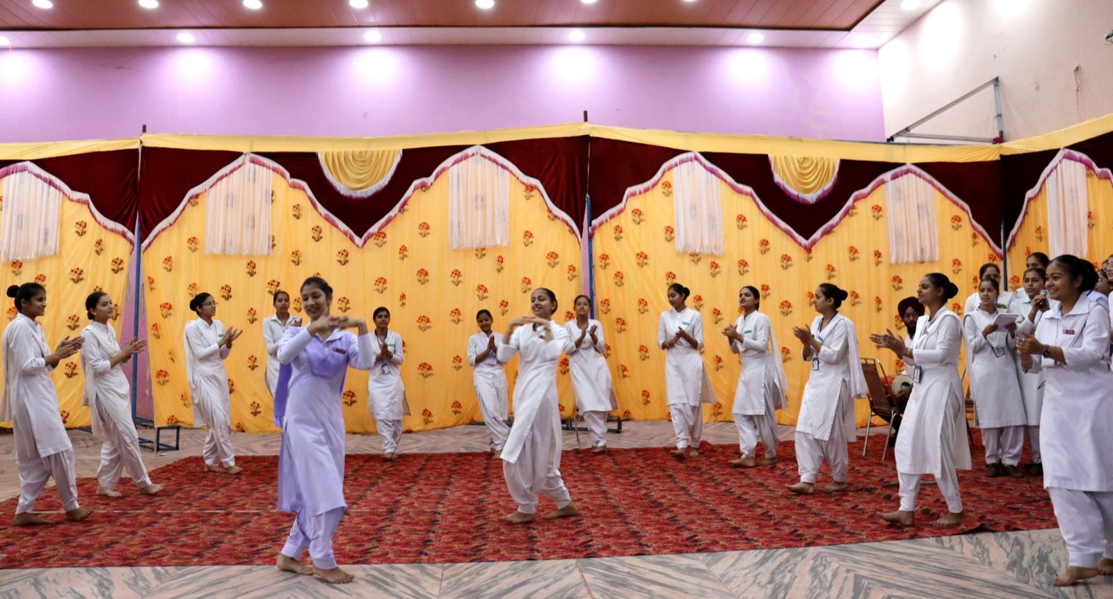 स्वतंत्रता दिवस समारोह होगा शानदार सांस्कृतिक कार्यक्रम