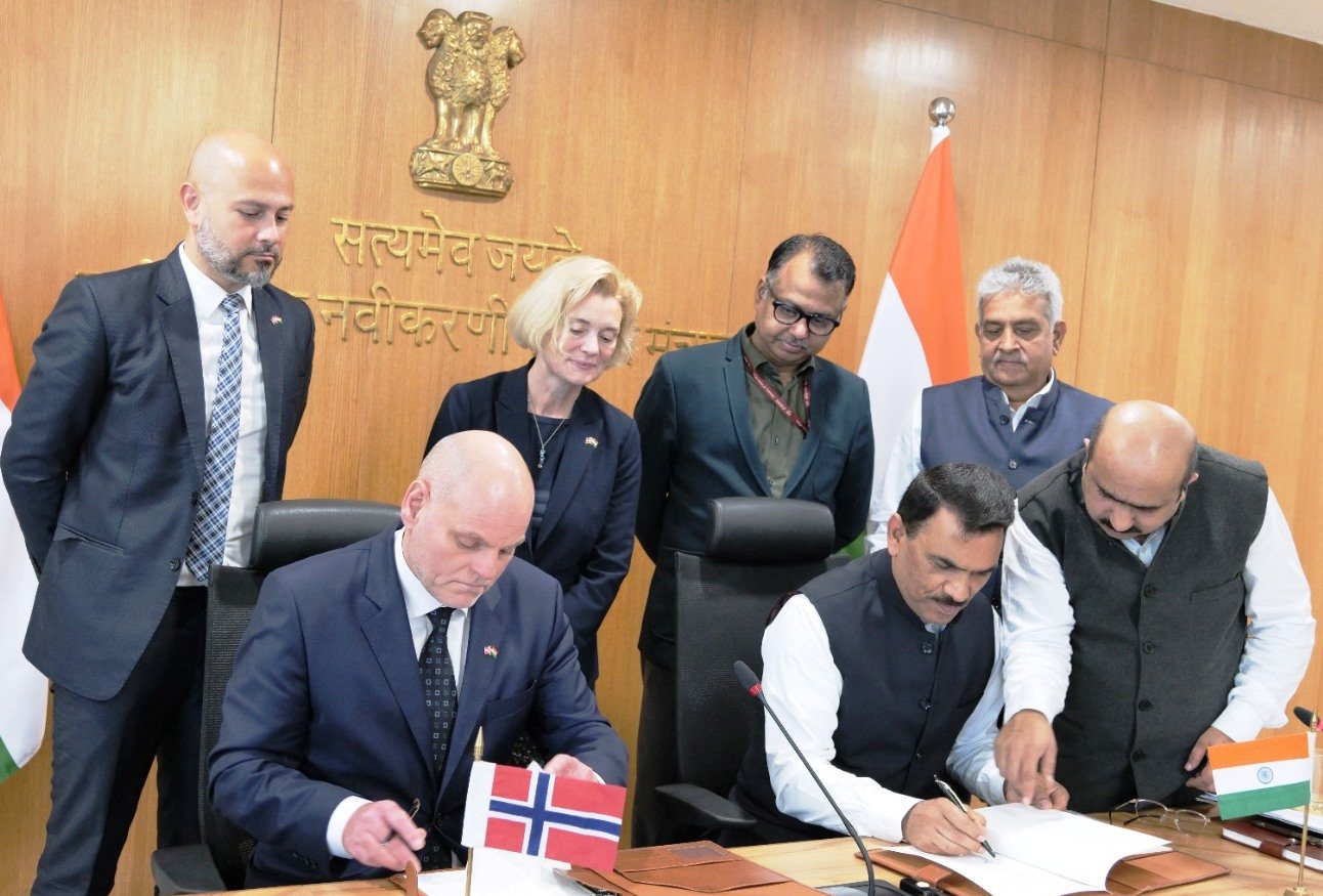 SJVN & M/s Ocean Sun, Norway sign MOU for a Pilot Membrane based Floating Solar Project