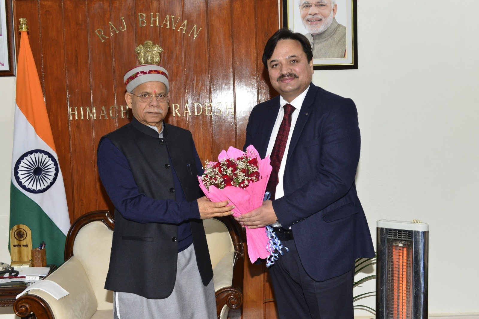 DC Shimla calls on Governor
