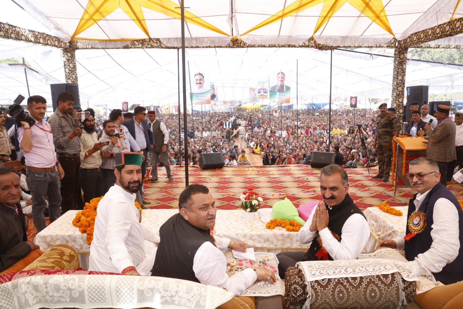 आपदा में भाजपा नेताओं ने रुकवाई केंद्र से मिलने वाली आर्थिक मदद : मुख्यमंत्री